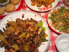 特色干炒鸡-满堂春特色餐馆