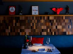 -弦月窗LUNETTE BY AMANDA(复兴路店)