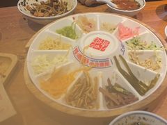 -怪噜范·老贵阳街头名小吃(鸿通城店)