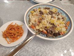 -汗腾格里·风味餐厅(新疆驻京办店)
