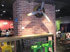 -第5大道精品休闲购物广场