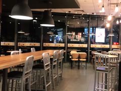大堂-汉堡王(华润五彩城店)