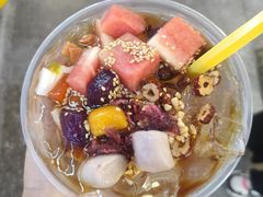 -八一路好吃街(雨田商务大厦店)