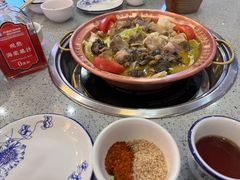 -阿婆情腊排骨火锅(金虹路店)