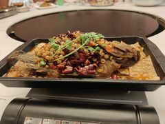 -蚝美人·生蚝海鲜烧烤(茶花园店)