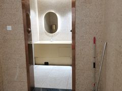 -广州壹马服装广场