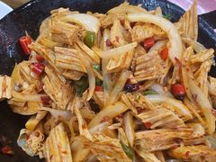 -明月食府(二区干二路店)
