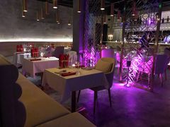 -Bo Lounge & BOA Club