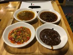 -炙忧烤肉屋(中国铁建广场店)