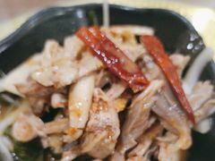 -陈老斯呼尔嗨吃烧烤(科巷店)