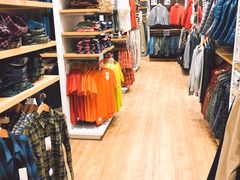 -优衣库(青岛万象城店)