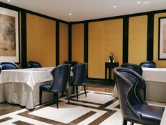 包厢-Yan Ting 宴庭中餐厅(上海静安瑞吉酒店)