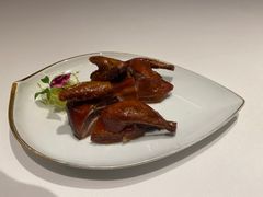 茶皇烟熏鸽-伯衡55·吉品轩(乌鲁木齐南路店)