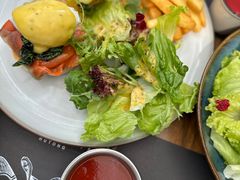 鸡蛋烟熏三文鱼班尼迪-闲·胡同 Barblu Hutong(雍和宫五道营店)