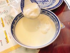 招牌椰汁姜撞奶-黄氏许牛奶甜品餐厅(裕华万达店)