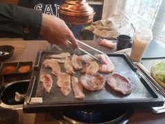 -香猪坊韩国烤肉专属门店(魏公村店)