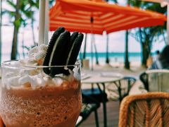 -Cha Cha's Beach Cafe