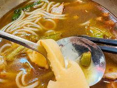 -卓雅桂林米粉