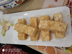 西杏片炸鲜奶-点都德(北京路贰店)
