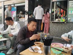 -逍遥镇刘相五胡辣汤豆沫馆(康复中街店)