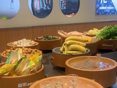 -龍歌自助小火锅(市南金茂湾店)