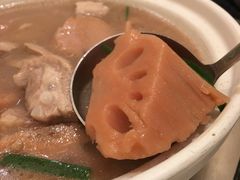 莲藕排骨汤-亢龙太子酒轩(东湖店)