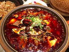 传统毛血旺-山城老堂口·1636重庆老菜(解放碑洪崖洞店)