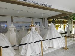 -角色婚纱摄影(中心店)