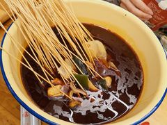 -拈签一笑黄牛肉辣卤串串