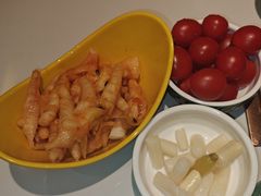 -润园四季椰子鸡火锅(卓越INTOWN店)