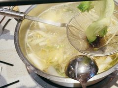 -浪里寻·臻牛养生牛肉火锅(方圆荟店)