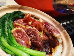 腊味煲仔饭-避风塘(宝山万达店)