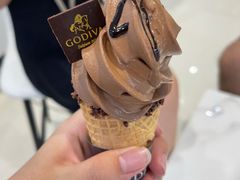 经典巧克力软冰激-GODIVA(国际金融中心店)