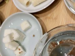 -阮大兴糕团(杭州西湖银泰百货店)