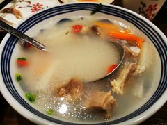 羊肉汤-塔里木的羊·新疆特色餐厅(钱湖北路店)