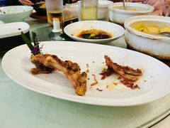 椒盐咸香蹄-碧丽宫大酒店(召稼楼店)