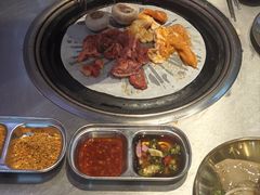 -哈哈碳都·牛肋条无限自助烤肉(台江万达店)