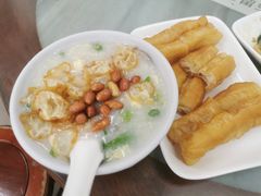艇仔粥-穗银肠粉店(东川路店)