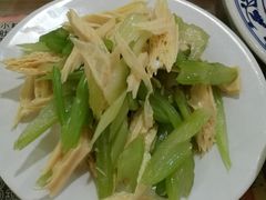 -东兴顺爆肚张