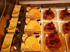 -酥侯糕点(靖江路店)