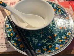 -尚尚仙·酸汤猪手·猪肚鸡火锅(华联万柳购物中心店)