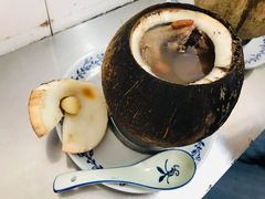原只椰子炖鹌鹑-達揚原味燉品(文明路店)