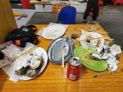 -蚝哥花姐湛江烤生蚝(美丽湾市场店)