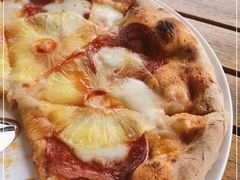 -城市大道红炉披萨烘焙坊