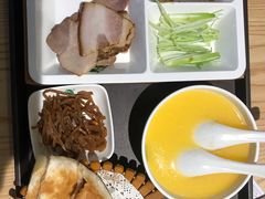 -李连贵熏肉大饼(金隅嘉品Mall店)