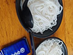 -桥香园过桥米线(国贸店)