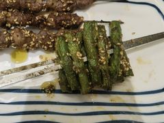 -许哥东北烧烤·铁丳烤串·宫后夹肉(繁花中心店)