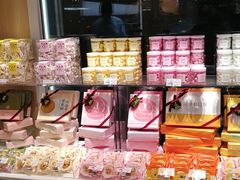 -好利来(中东店)