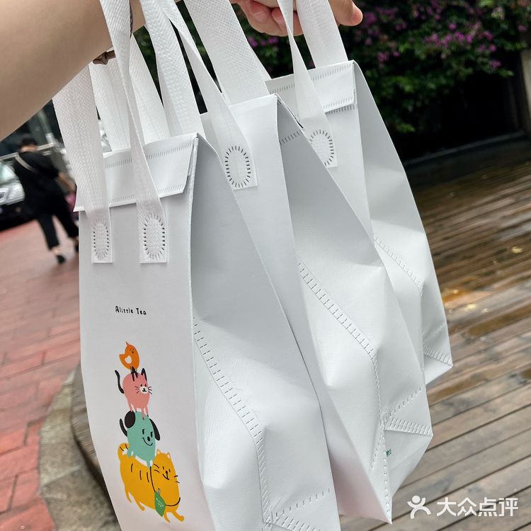 太乖咯！一点点儿童节限定迷你杯上线了