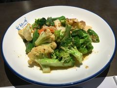 -美奈小馆·越南料理(中航城君尚购物中心店)